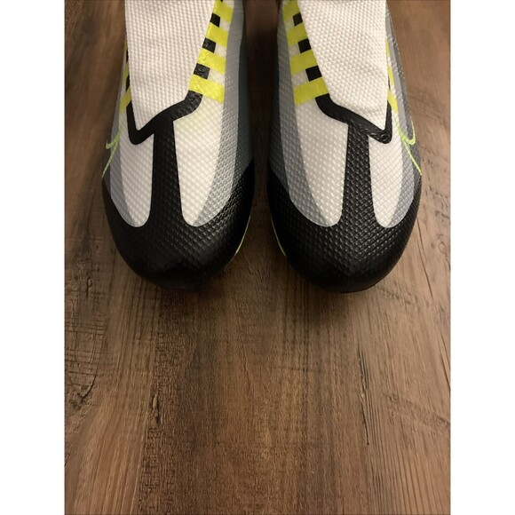 Nike Men Size 12 Vapor Edge Pro 360 Football Cleats Black Grey Volt DQ3670-071 - Picture 4 of 7
